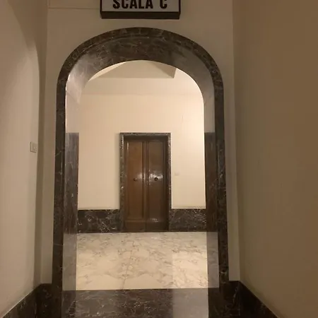 Palazzo Dei Notai Bologna
